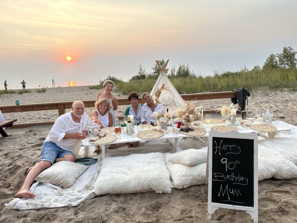 Birthday party Bette Ursini beach